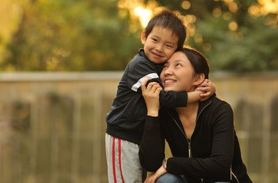 包含后妈的词条
